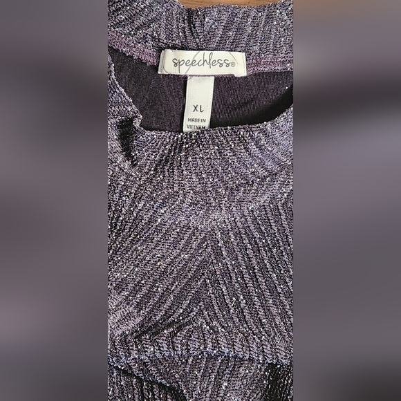 Speechless cropped top - Picture 3 of 6